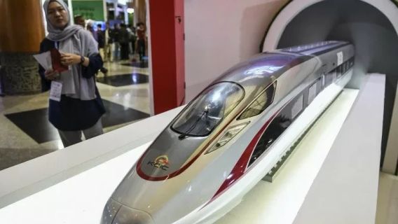 印尼向中国提交8.3万亿印尼盾债务，用于修补高铁项目