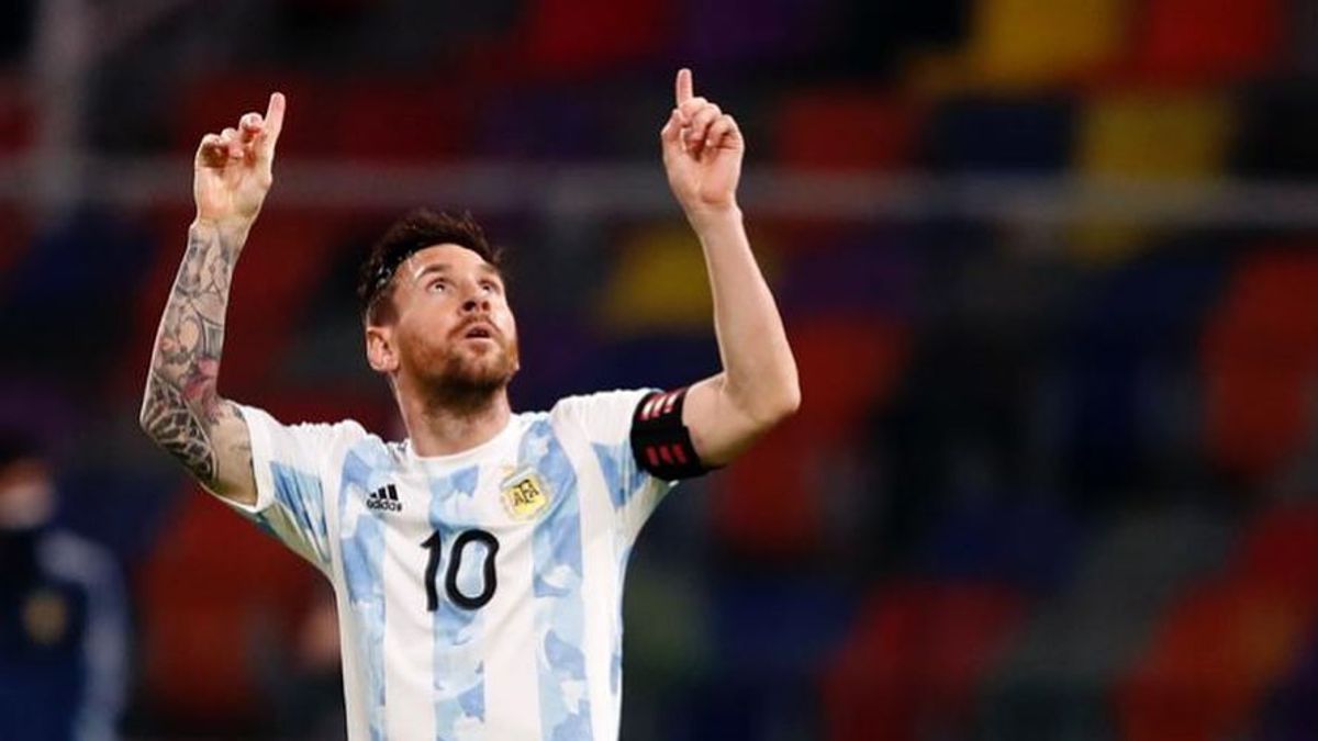 Lionel Messi: Diego Maradona Dukung Kami dari Surga