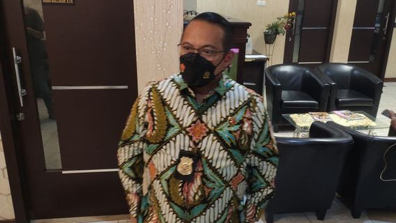 Cas De Fraude Présumée, Un Ancien Candidat à La Mairie De Palembang Sarimuda Arrêté Par La Police