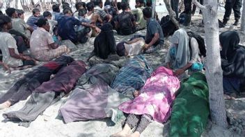 93 Rohingya Immigrants Landed In East Aceh, 6 Died