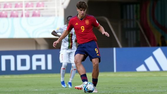 Pulang dari Piala Dunia U-17 2023, Marc Guiu Langsung Masuk Skuat Barcelona di Liga Champions