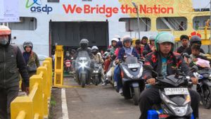 Pelabuhan Ketapang Berlakukan Pola ‘Tiba Bongkar Berangkat’ Urai Antrean Pemudik dari Gilimanuk