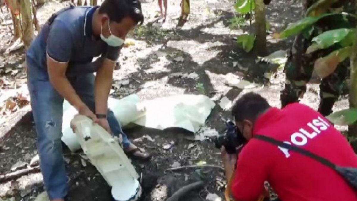 Il Est Confirmé Que Les Objets Qui Tombent à Ngawi Sont Des Composants De L’avion De Chasse T50i Golden Eagle