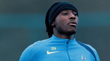 Penyerang Tottenham, Randal Kolo Muani, Baik-Baik Saja usai Kecelakaan Mobil Jelang Liga Champions