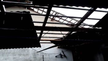 马吉朗的几十所房屋被强风损坏