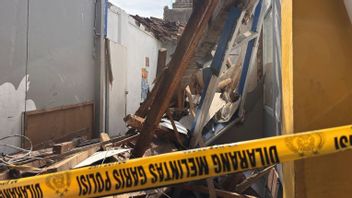 Classroom Of SMP 1 Pasundan Bandung Collapses, 6 Students Injured