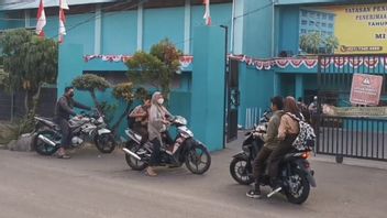 大気汚染の圧力、南タンゲラン市政府は生徒がオートバイを学校に持ち込むことを禁じています