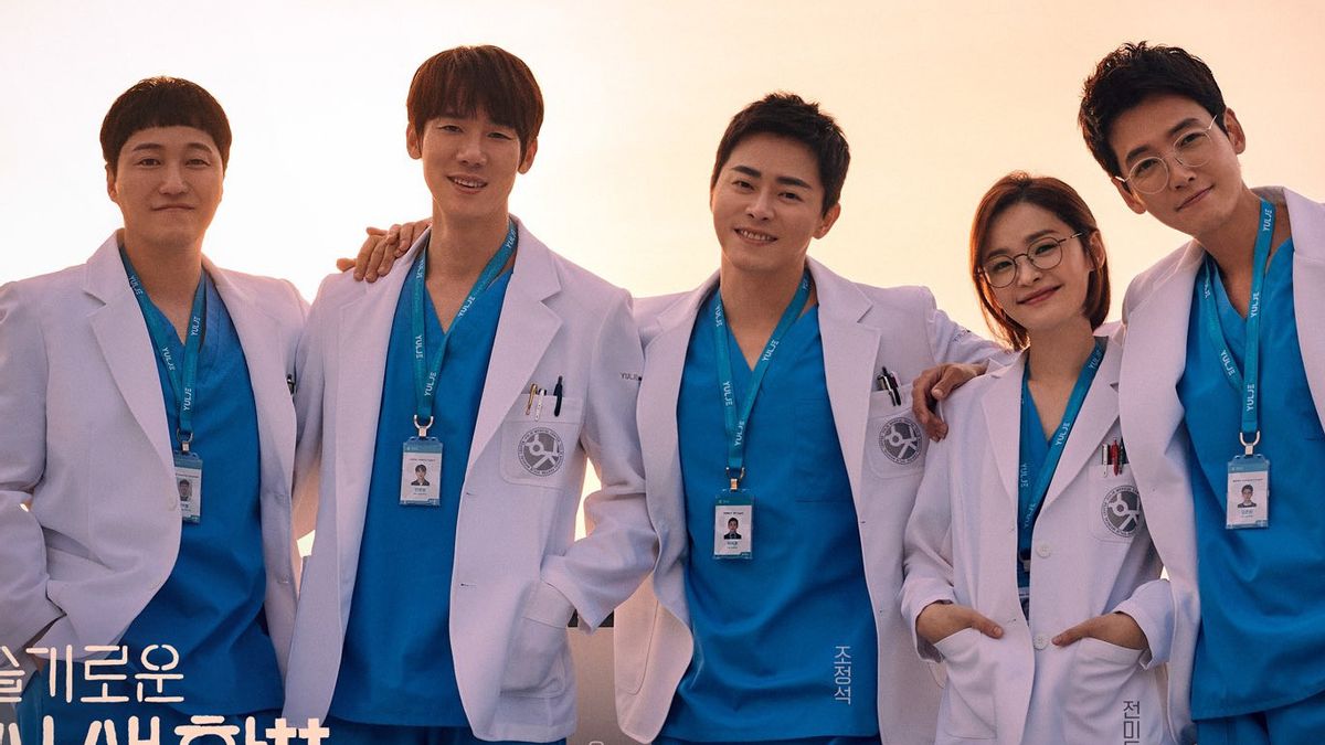 Pemain <i>Hospital Playlist</i> Reuni di Variety Show Na Young Suk
