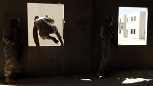 Partai Republik Pendukung Trump: Ketika Iran Jatuh, AS Hasilkan Banyak Uang