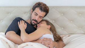 Tips Mengatasi Stres yang Dapat Mengganggu Kehidupan Seksual Bersama Pasangan