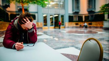 Waspada Stres yang Bisa Terjadi saat Liburan Akhir Tahun, Apa Penyebabnya?