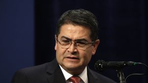 Bebas dari 45 Tahun Penjara, Eks Presiden Honduras: Tuan Trump, Anda Mengubah Hidup Saya