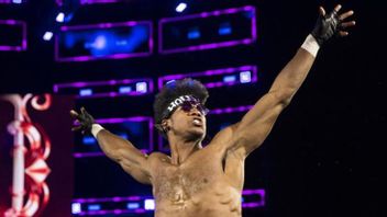 Former WWE Velveteen Dream Star Ever Arrested By Police, Allegedly Dexter And Boxing Gym Employees