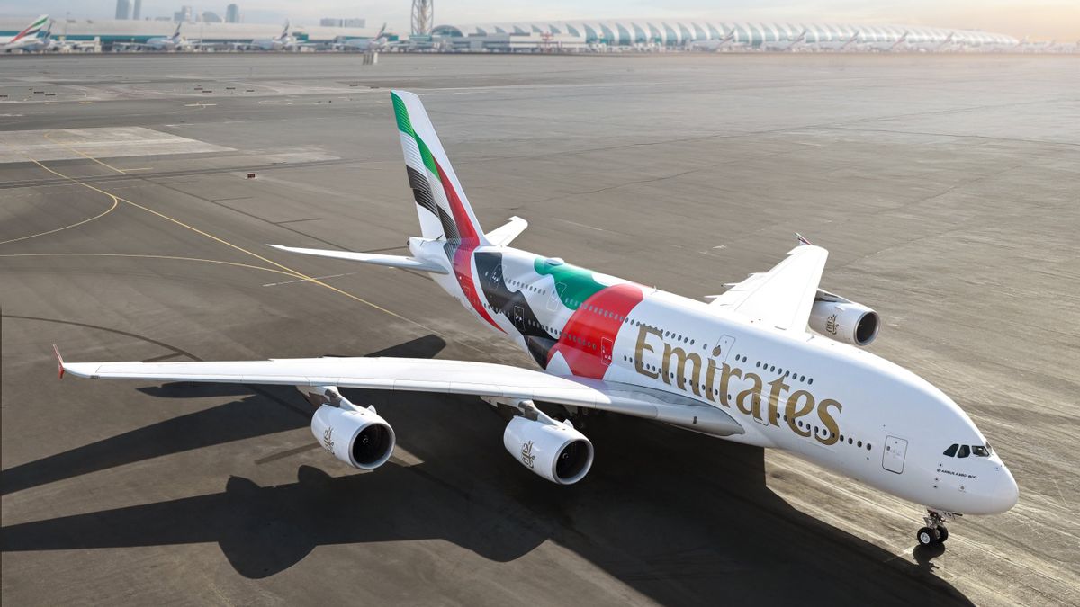 Emirates Luncurkan Desain Livery Baru A380 dengan Bendera UEA