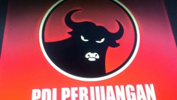 Viral Video Sharing Amplop With Banteng Head Logo, PDIP Legislator For Madura Electoral District: Money Is Zakat Mall