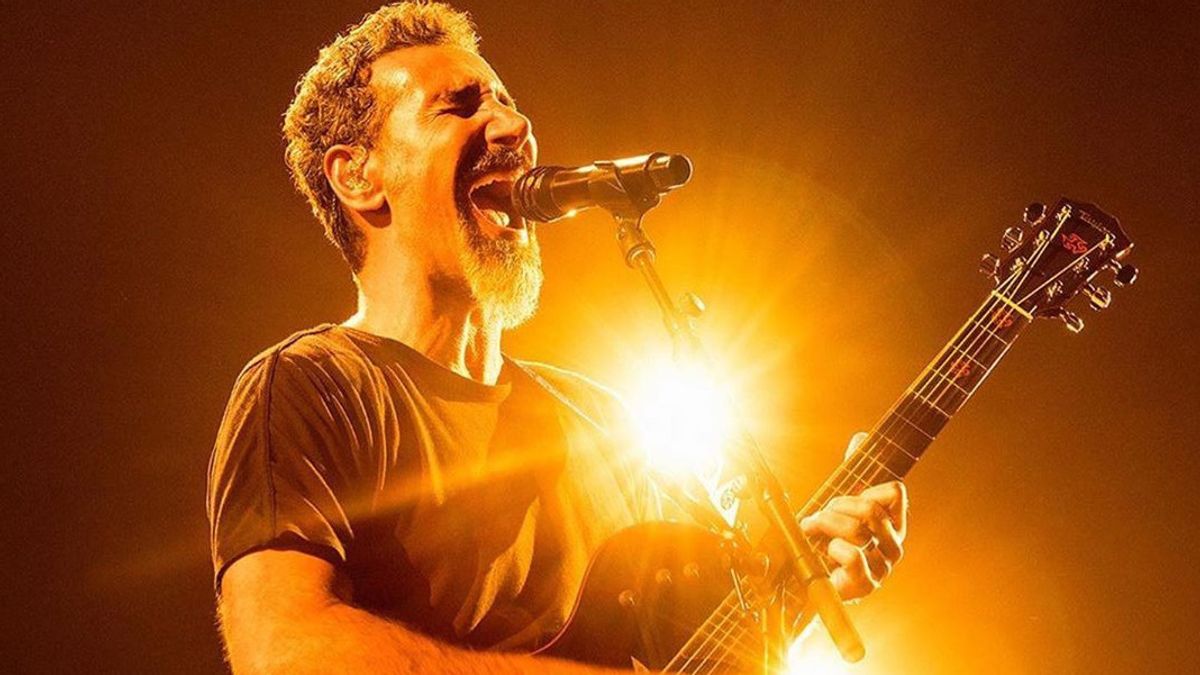 Ini Bocoran Album Baru Vokalis System Of A Down, Serj Tankian