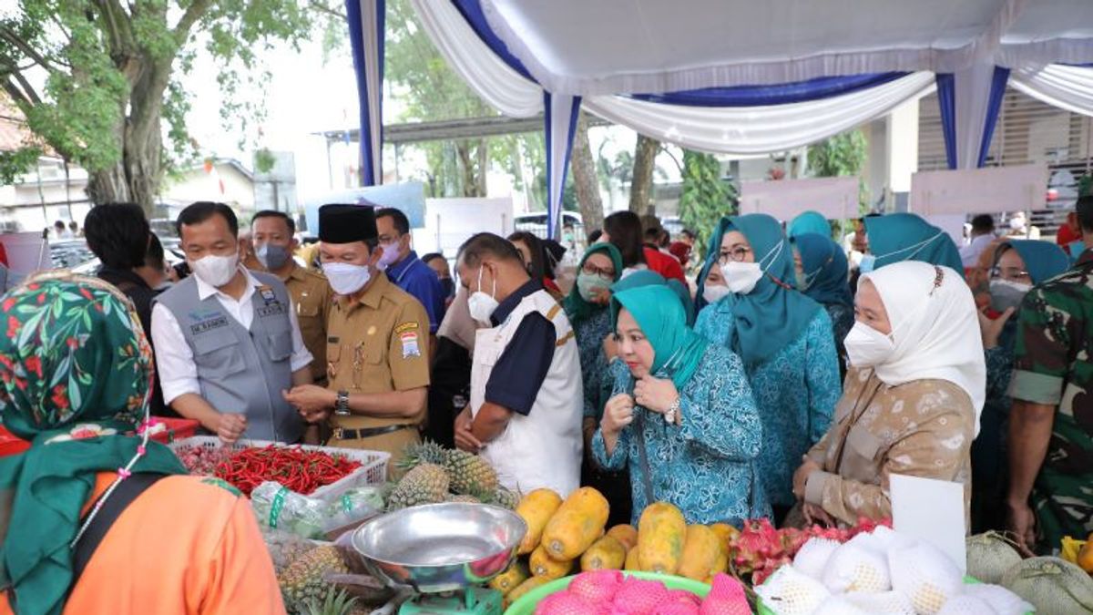 Bazar Murah di Palembang Menjual Kebutuhan Pokok saat Ramadan