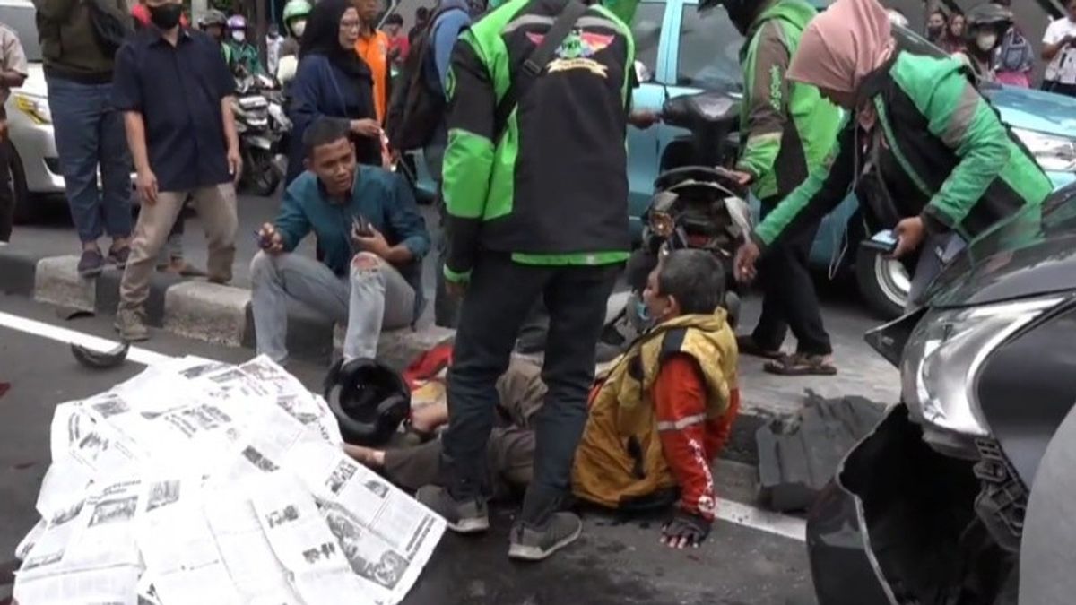 عدد القتلى بسبب حادث مميت على جالان ديوي سارتيكا تبين أنه متقاعد TNI