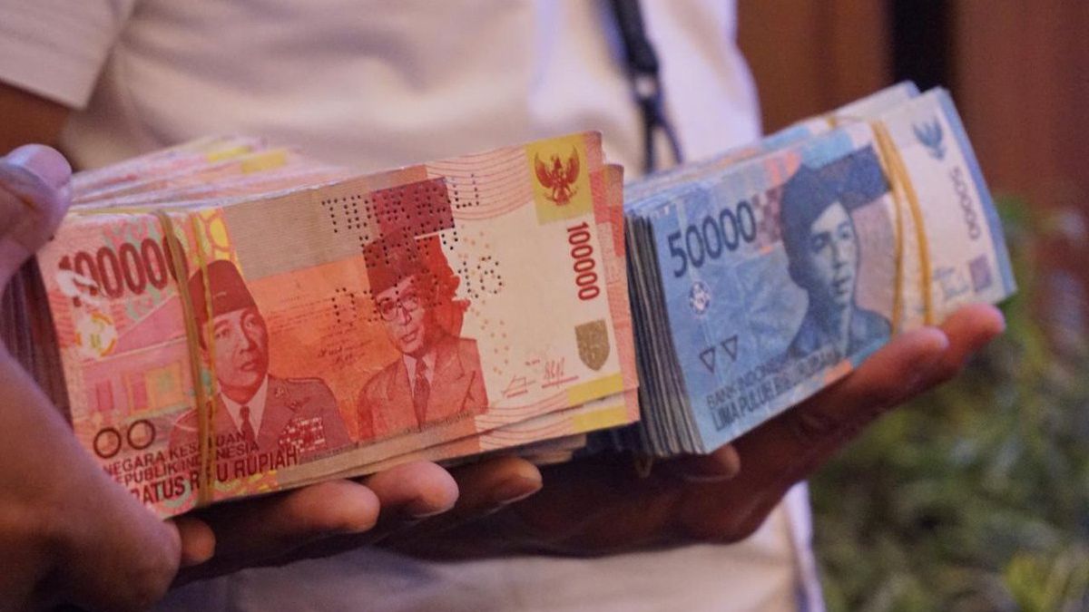 Mighty Rupiah On Weekends, Strengthening To IDR 15,465 Per US Dollar