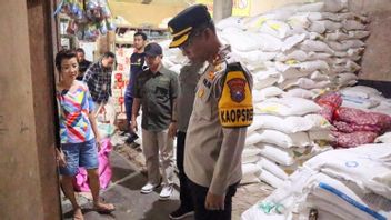Situbondo Food Task Force Ensures Safe Rice Stock Ahead Of Ramadan