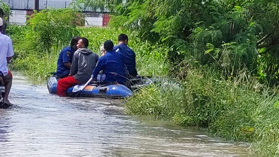 660 KK在Pakuhaji Tangerang摄政受洪水影响，BPBD建造难民帐篷