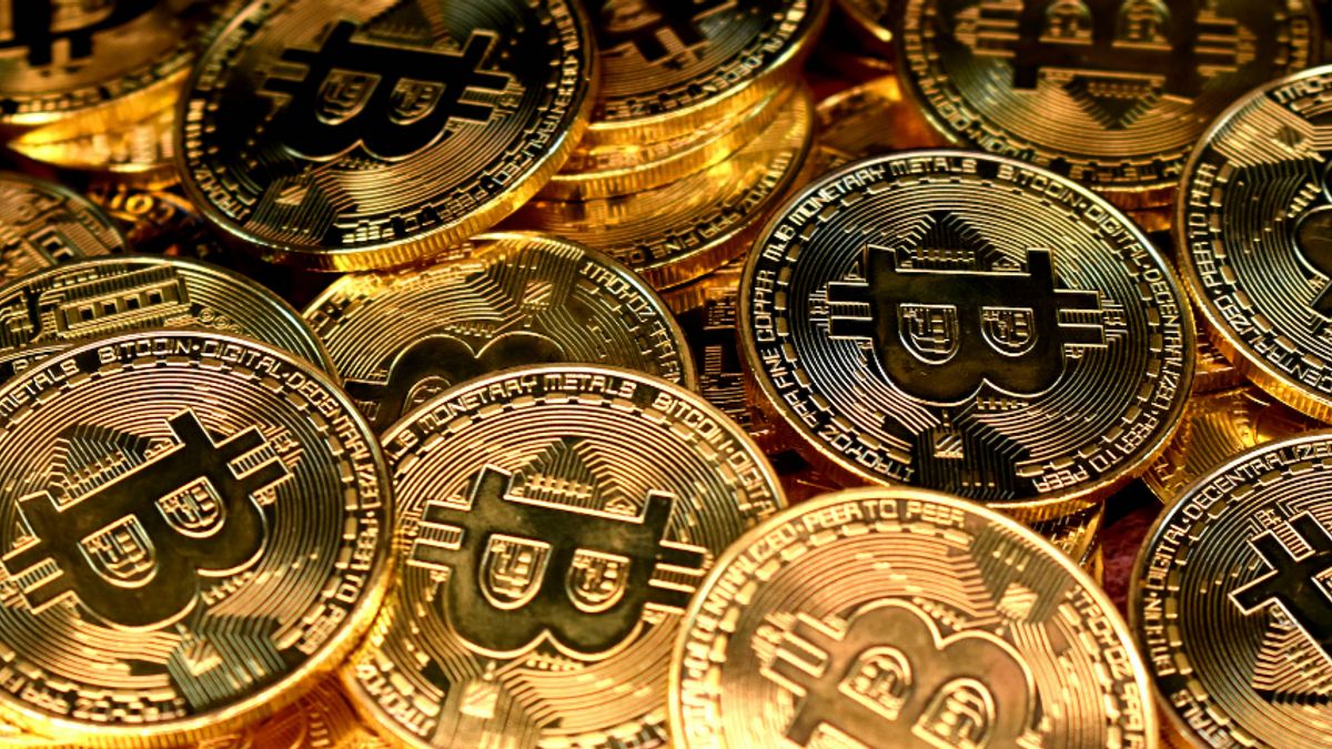 Pemilik Bitcoin Mulai Pindahkan 859,92 BTC Bernilai Ratusan Miliar ke Alamat Lain