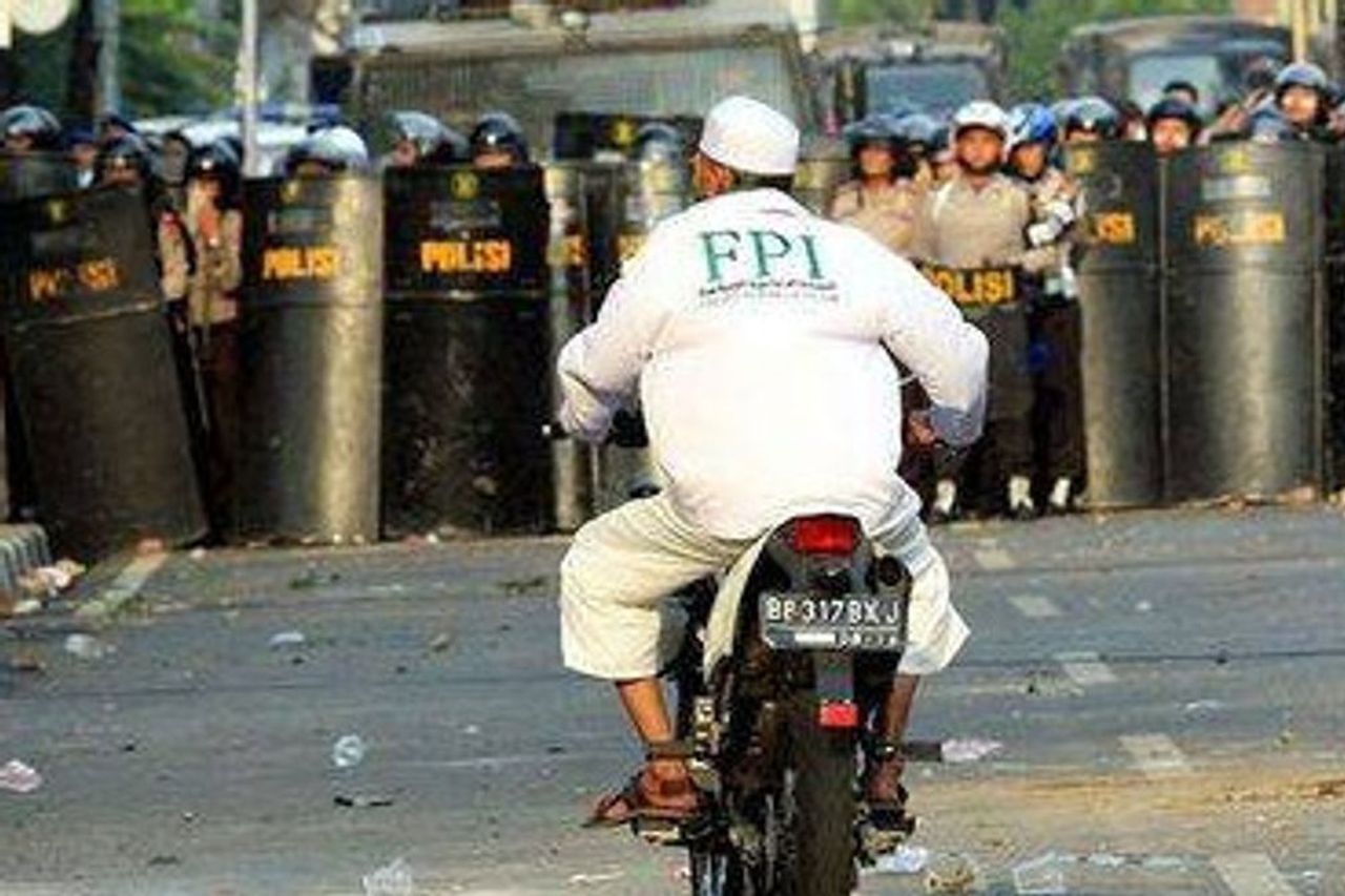 FPI、フェイスブックで危険な組織のリストに入り、ジョコウィ政権がささやく疑いのあるスラメット・マハリフ