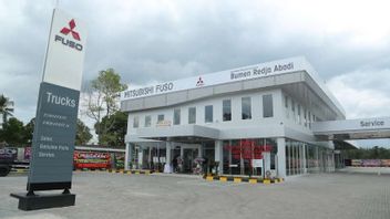Answering Consumer Needs, Mitsubishi Fuso Inaugurates 3S New Dealer In Tulang Bawang Lampung