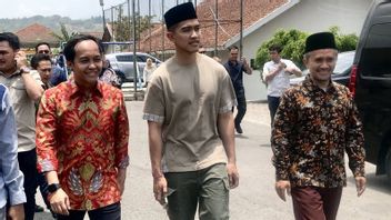 Nostalgia At 2 Islamic Boarding Schools In The West Java Region, Kaesang Denies PSI's Strategy Dulang Suara Ahead Of The Election