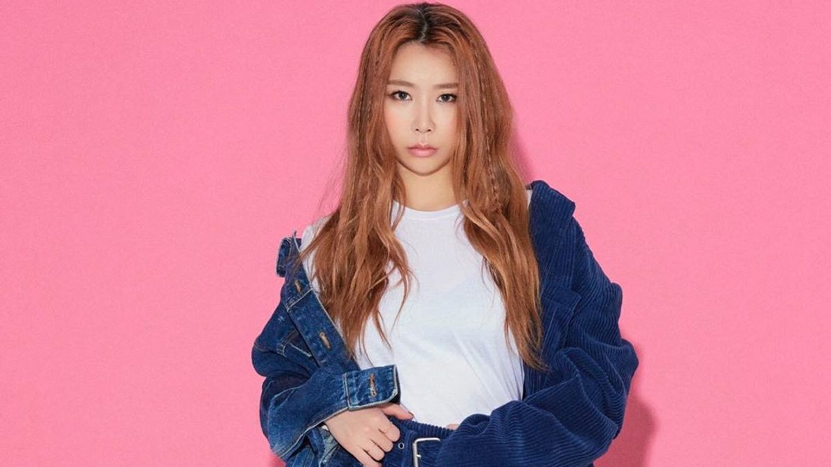 JeA Brown Eyed Girls Attracts IU In Her New Song