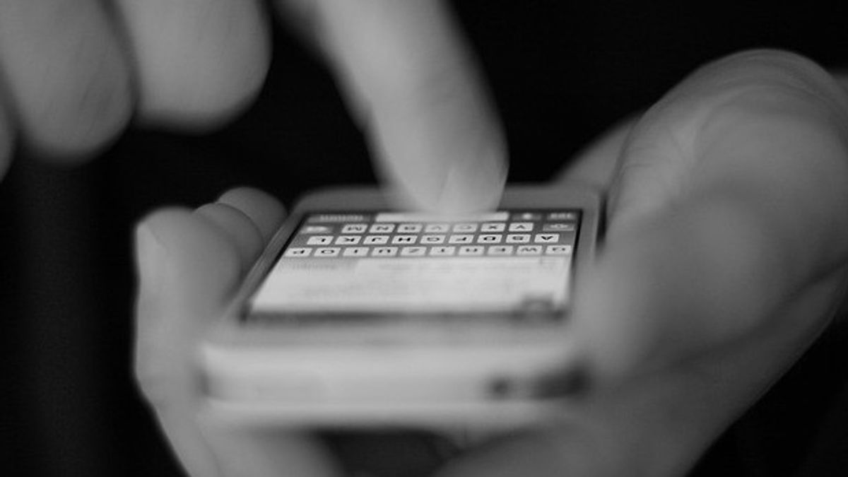 Singapore Will Send Non-registrant SMS As Spam, Hempas On Online Fraud!