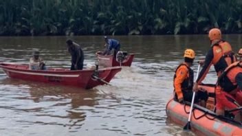 Pengungsi Banjir Makassar Bertambah Jadi 1.366 Orang
