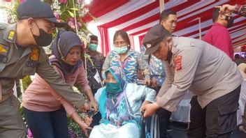 تسليط الضوء على تاسيكمالايا باعتبارها المنطقة التي تضم أكبر عدد من السكان المسنين في إندونيسيا ، نائب حاكم جاوة الغربية: بحاجة إلى مساعدة التعاون من القطاع الخاص