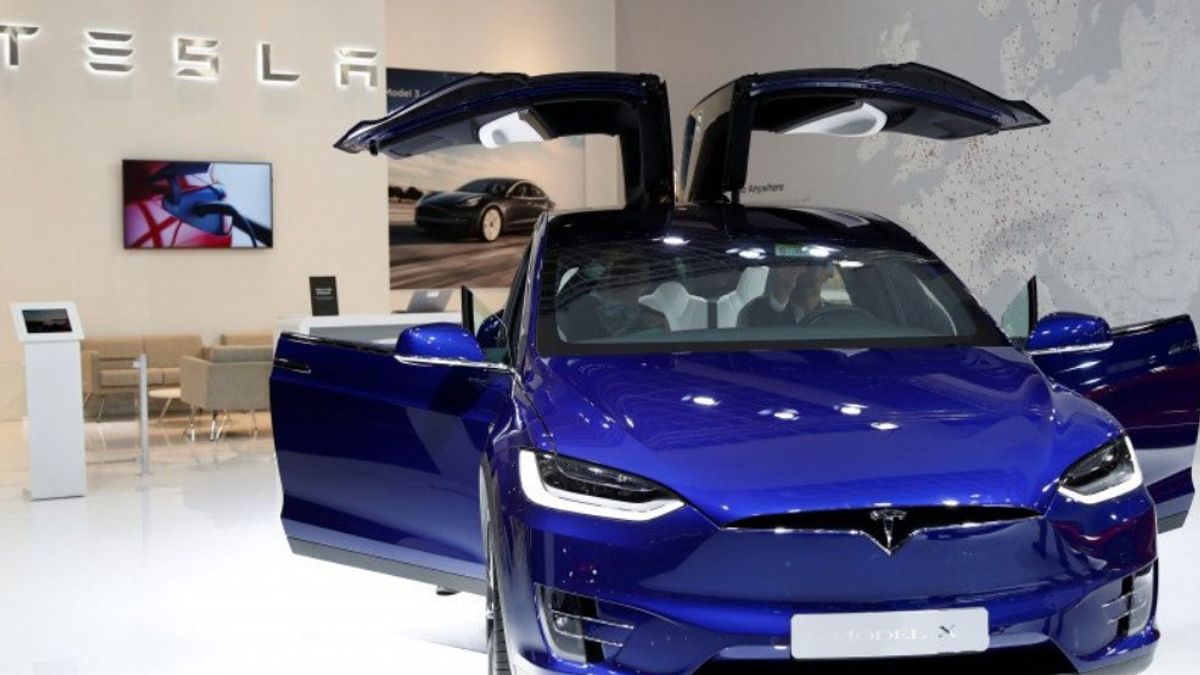 Tesla Umumkan Kepemilikan Aset Digitalnya Senilai 1.261 Miliar dolar, Termasuk BTC, ETH, dan DOGE