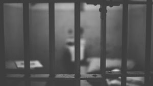  Mengaku Anggota Satuan Narkoba Polda Jatim, 6 Pelaku Pemerasan Ditangkap di Banyuwangi 
