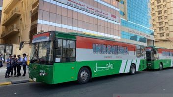 Pilgrims Of Hajj In Mecca Will Be Served By Shalawat Bus To The Grand Mosque