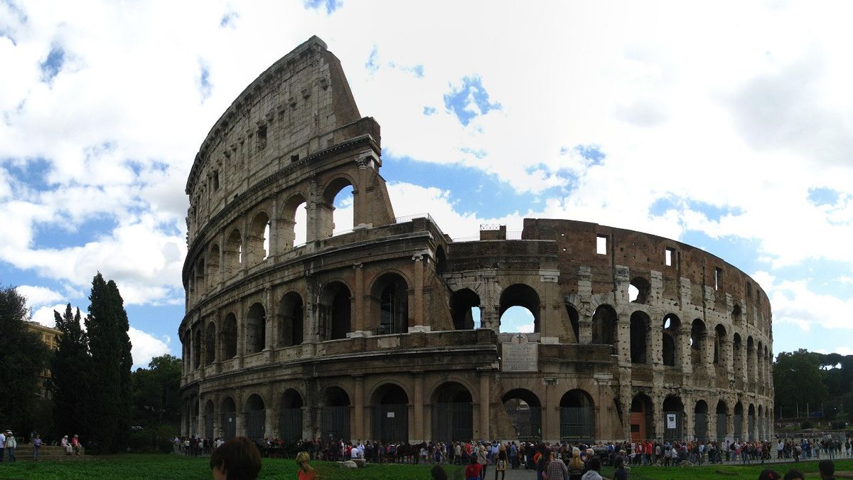 The Secret Passage of the Roman Emperor in the Colosseum Built 2000 Years Ago Is Open to the Public