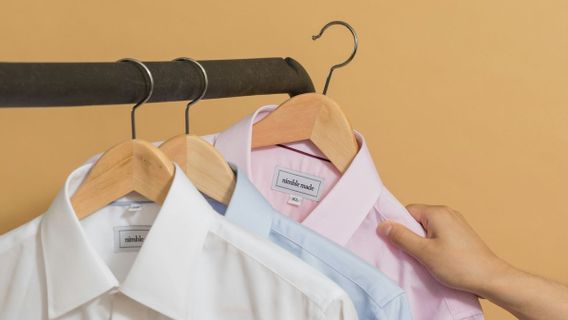 服の色心理学:その概念と例