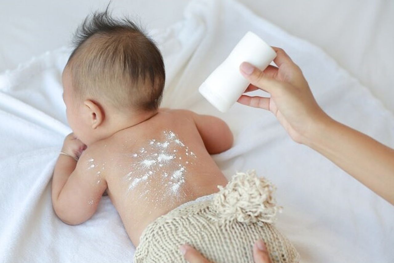 両親が知らなければならないベビーディッパーを使用するための規則、3つの健康リスクに注意して潜む