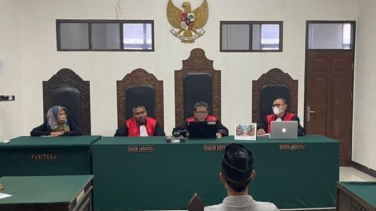 The Treasurer Of Pokmas Involved In Corruption In The West Lombok Earthquake Support House Program Fund Was Sentenced To 5 Years In Prison