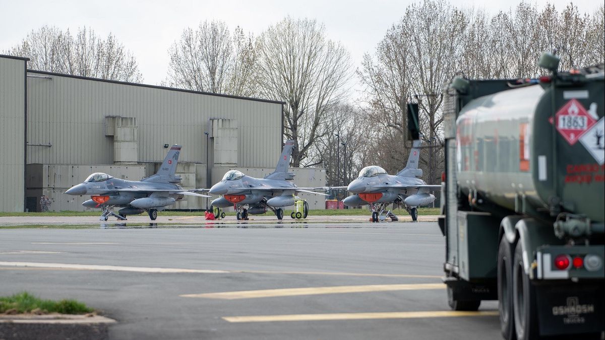 土耳其在中东升级中向北塞浦路斯部署F-16战斗机