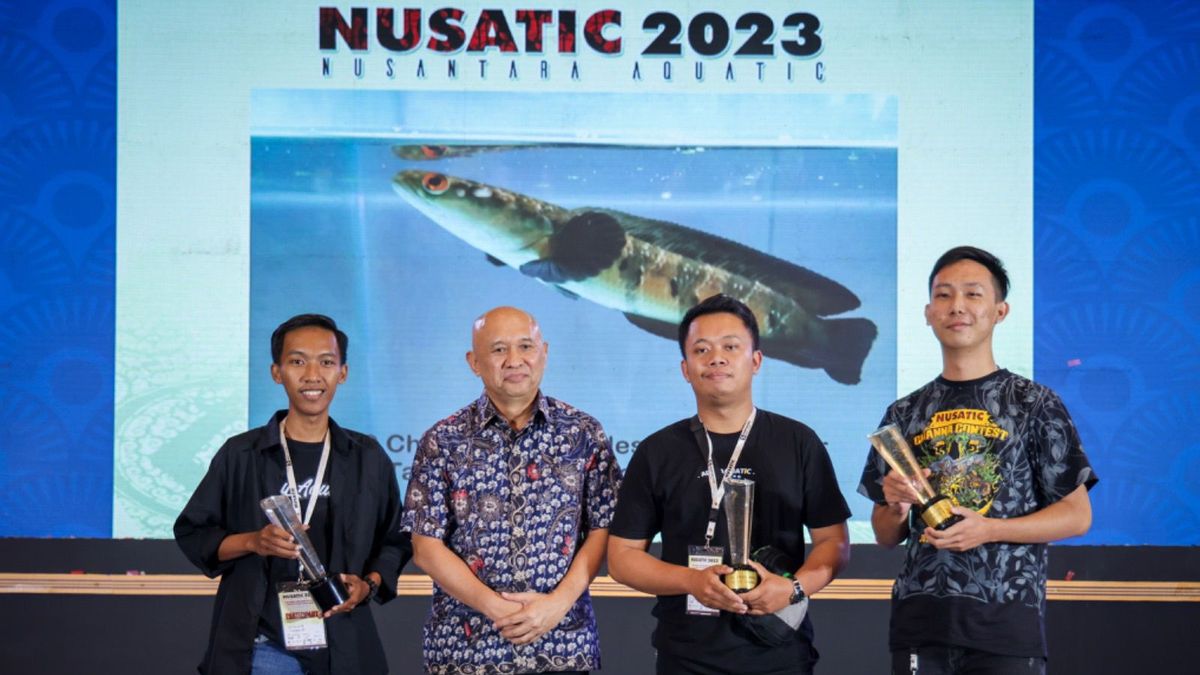 Berpeluang Besar, Menteri Teten Ajak Pengusaha Ikan Hias Bentuk Koperasi