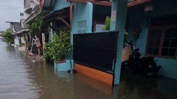 En raison du mauvais système de drainage, des centaines de maisons de Reni Jaya ont été inondées