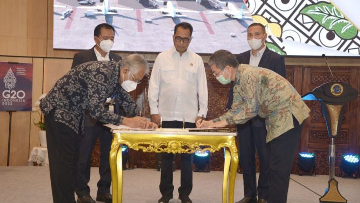 与交通部长古当加拉米亚集团Susilo Wonowidjojo拥有的PPP Kediri机场签署合作协议，希望其他私营公司效仿