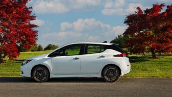 Nissan Tawarkan Leaf Model 2025 di AS, Ini Keunggulannya!