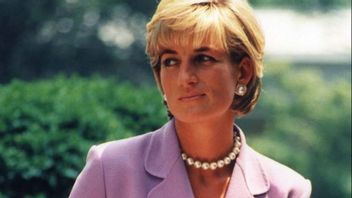 Un Autre Chagrin D’amour De L’Empire Britannique: La Princesse Diana, Le Scandale Du Prince Charles Et Les Blessures Intérieures