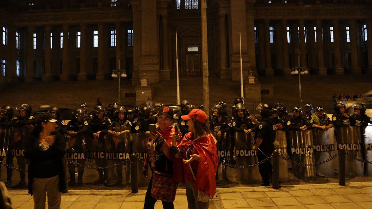 Korban Tewas Protes di Peru Bertambah, Presiden Boluarte Sesalkan Penolakan Proposal Percepatan Pemilu