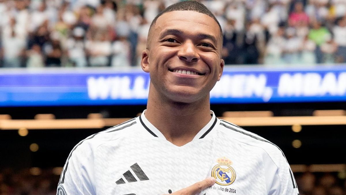 Kylian Mbappe Tak Perlu Operasi Hidung, tetapi Absen di El Clasico