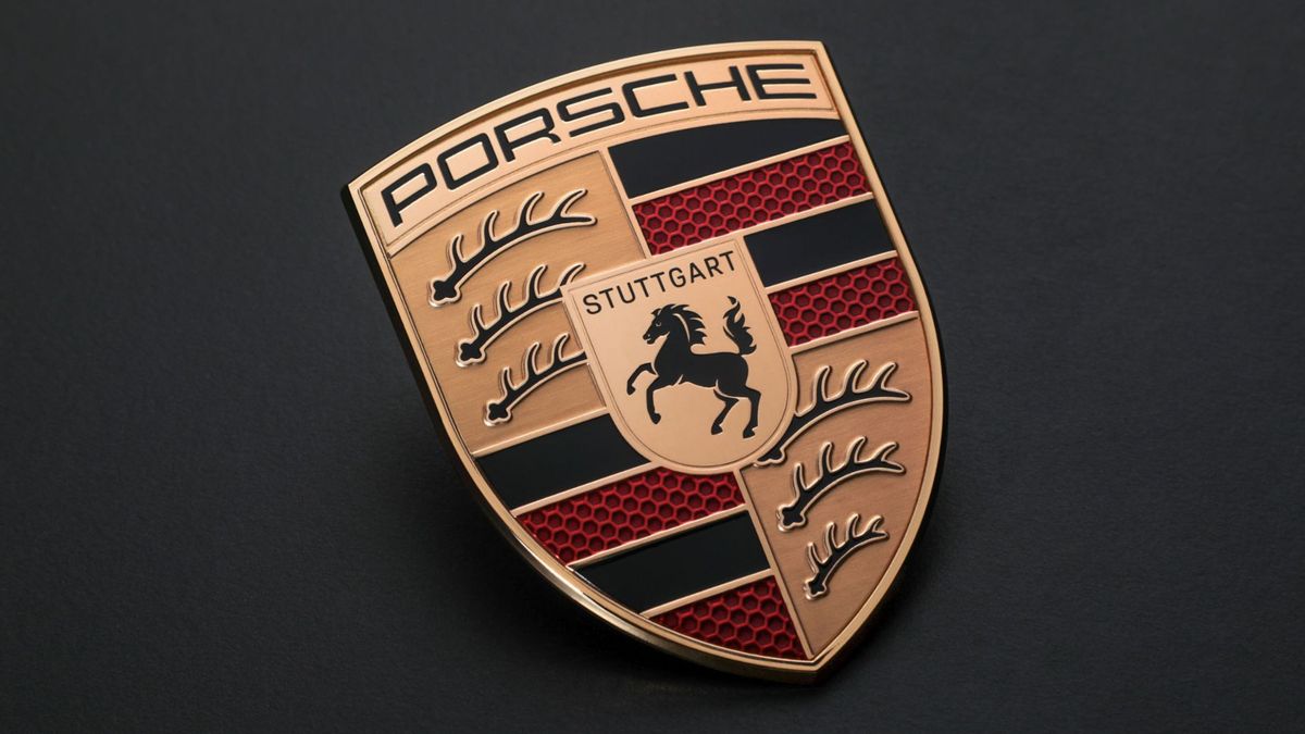 Dinilai Tak Menguntungkan, Porsche Batalkan Produksi Baterai Sendiri