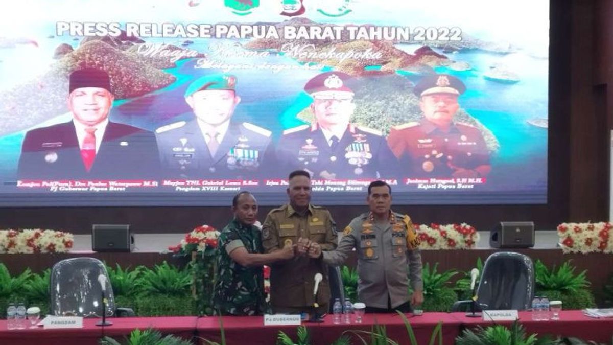 Acting Governor Of West Papua Asks The TNI-Polri To Maximize Security After PPKM Is Revoked